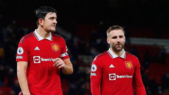 强烈谴责对 强烈谴责对